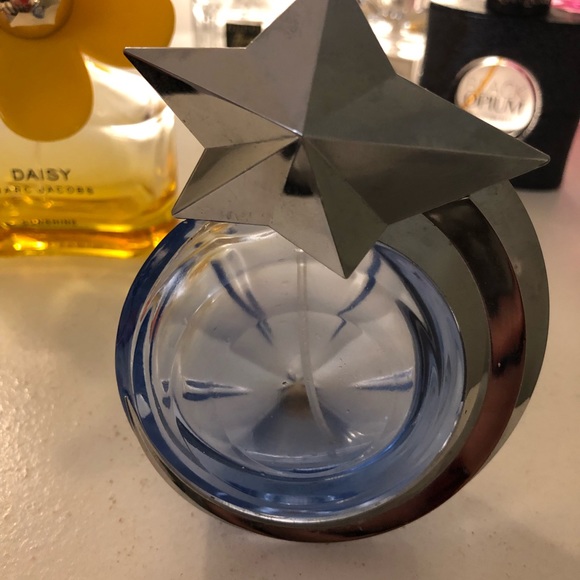 COPY - 8 empty perfume bottles - Picture 3 of 8